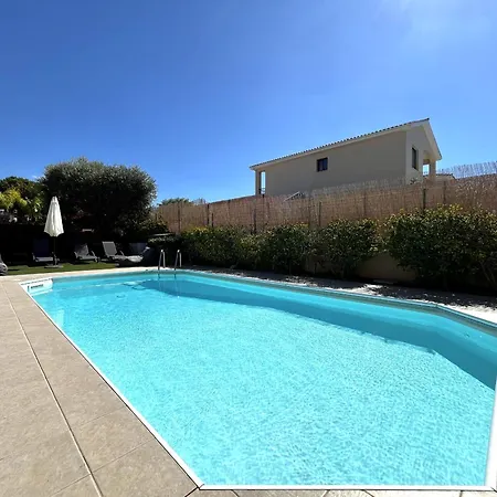 Villa Athena *